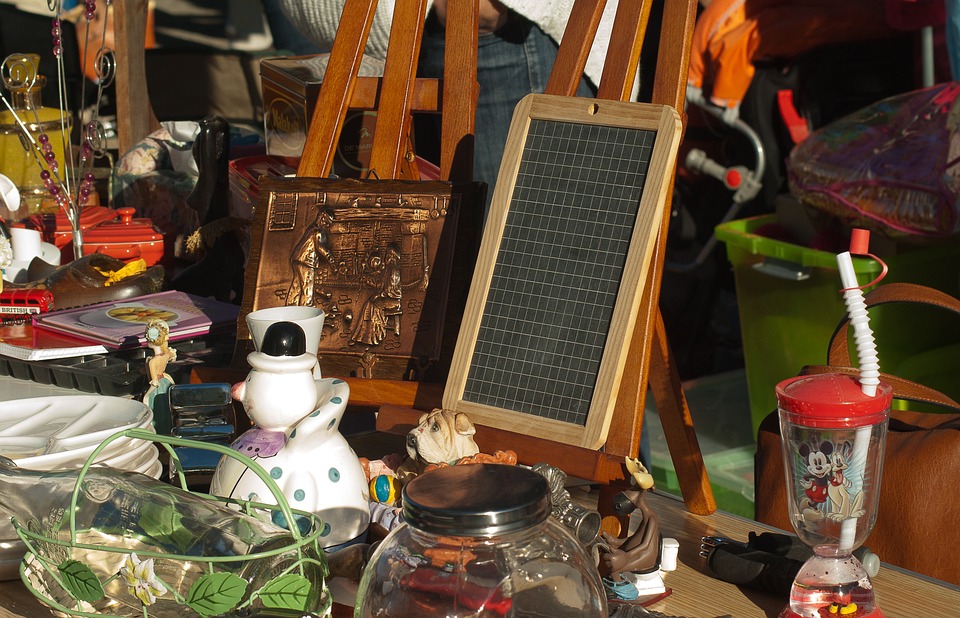 Brocante, vide-grenier, braderie, bourse